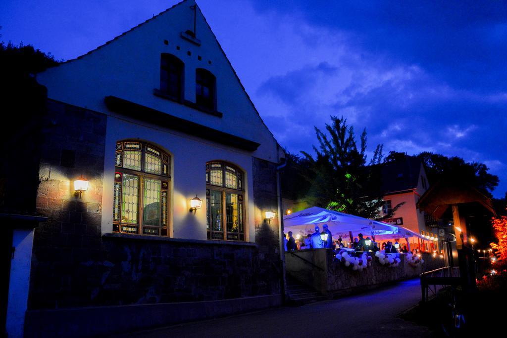 Gasthof Alter Felsenkeller Naumburg (Saale) Exterior foto